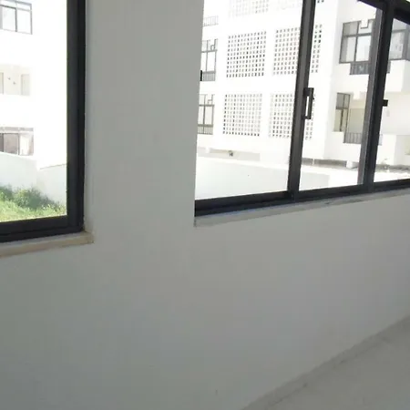 Apartamento Amendoeiras *