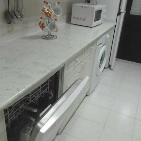 Apartamento Amendoeiras * Armação de Pêra